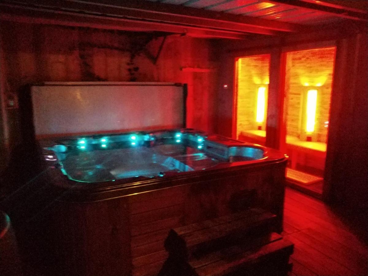 Sea You Soon Prive Kamer Met Jacuzzi En Sauna Bredene Exterior photo